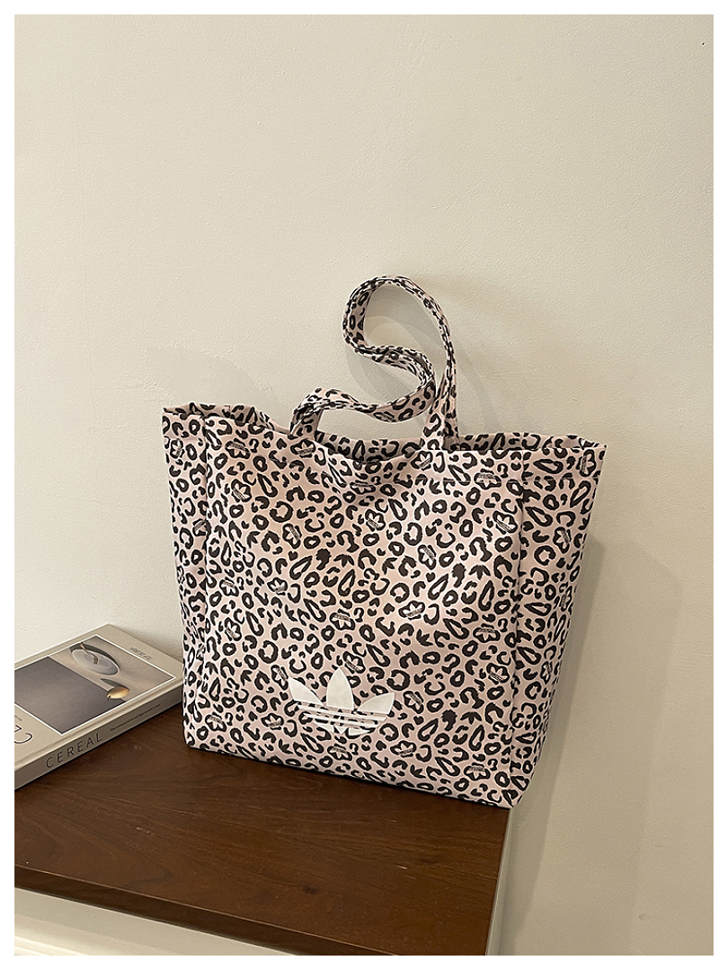 Adidas Leopard Tote · EA1203 — תמונה 49