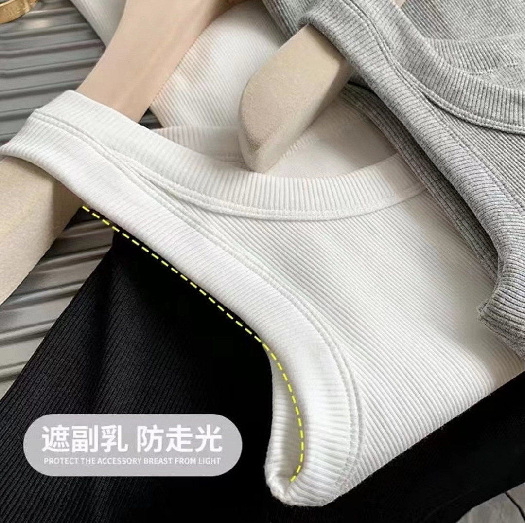 Prada Ribbed Knit Jersey Tank Top · WP26333 — תמונה 7