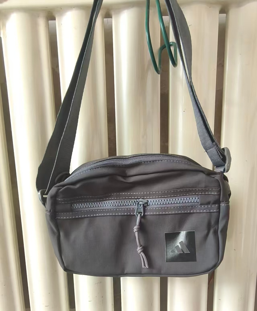 Adidas Rectangle 2.0 Crossbody Bag · EA2657 — תמונה 15