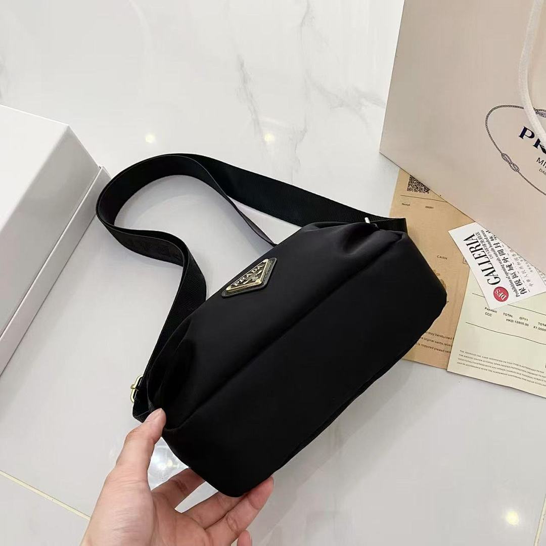 Prada Re-Nylon Shoulder Bag · EP4249 — תמונה 6
