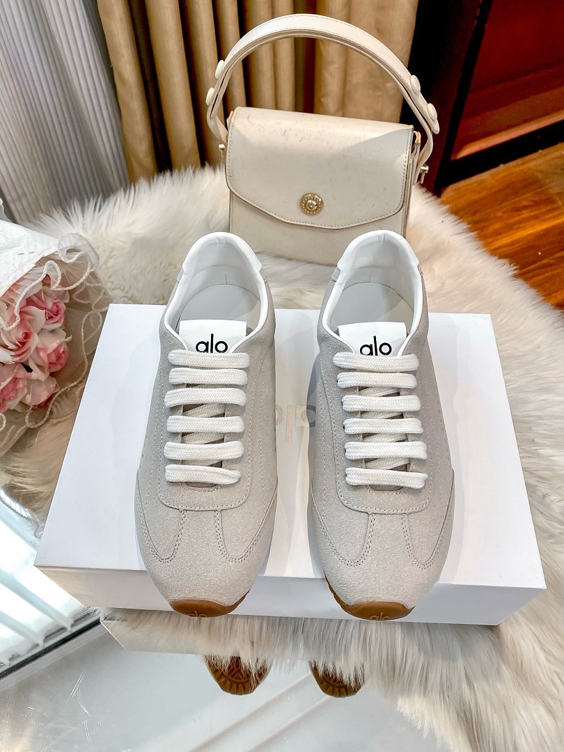 ALO Yoga Sunset Sneaker · WA45809 — תמונה 18