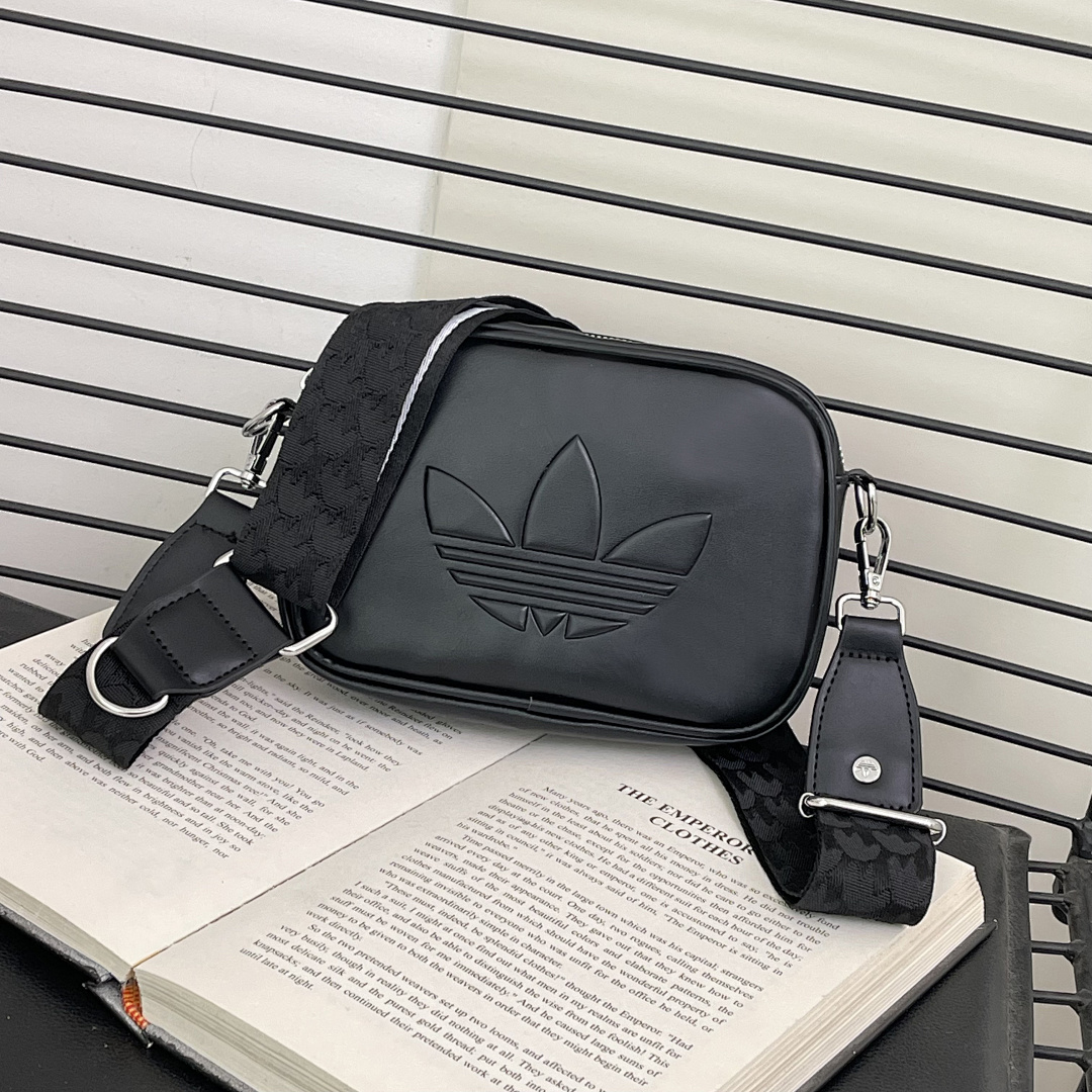 Adidas Mini Airliner · EA0673 — תמונה 25
