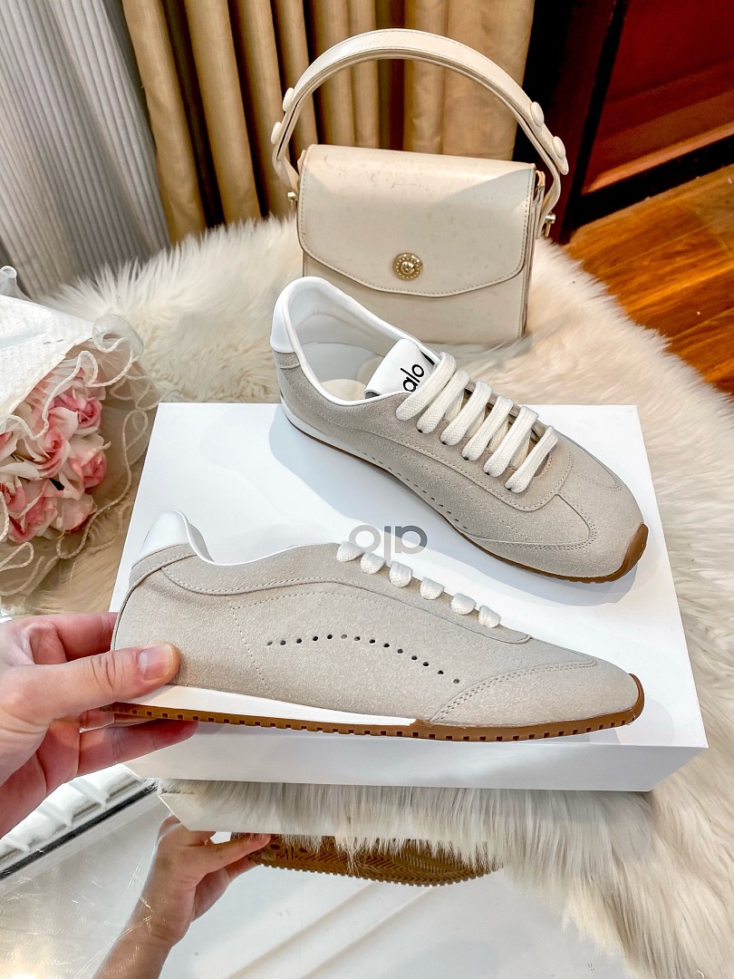 ALO Yoga Sunset Sneaker · WA45809 — תמונה 15