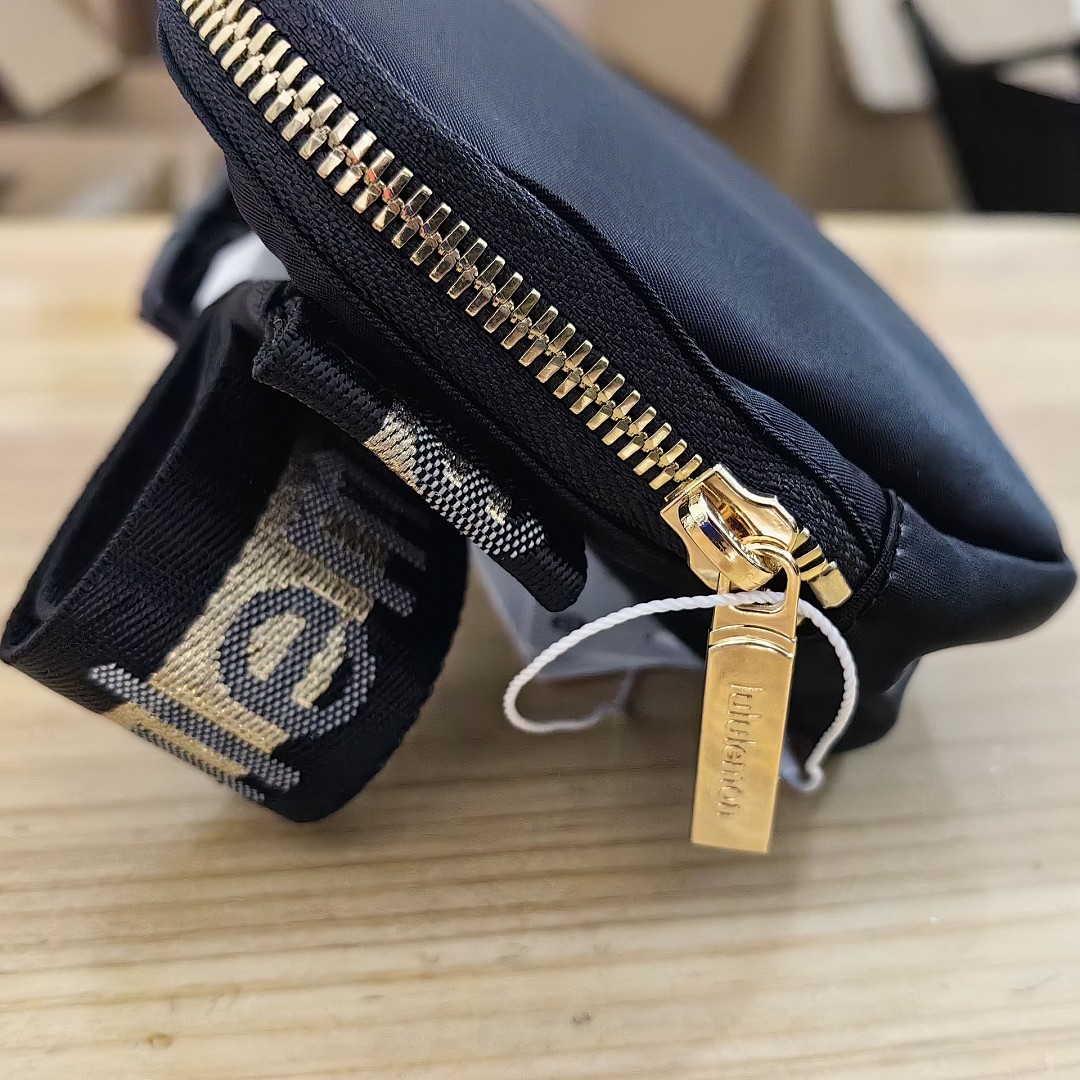 Lululemon Everywhere Belt Bag · WL10570 — תמונה 12