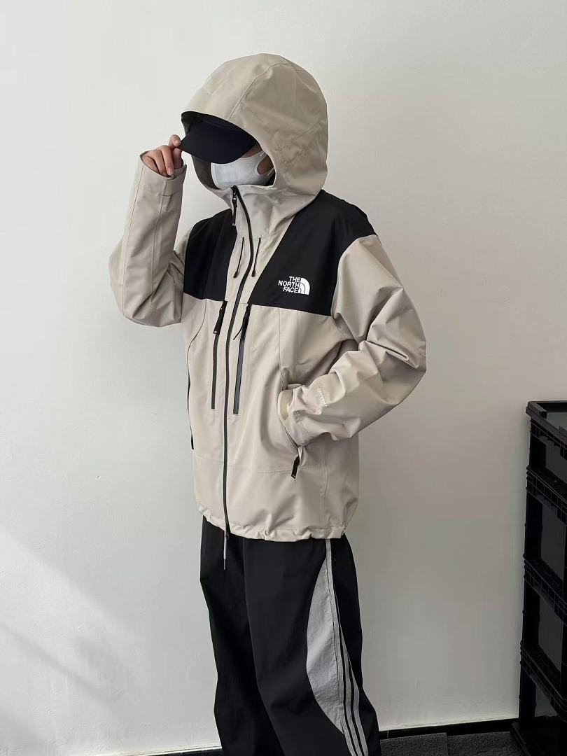 The North Face Chakal Jacket · LT52011 — תמונה 24