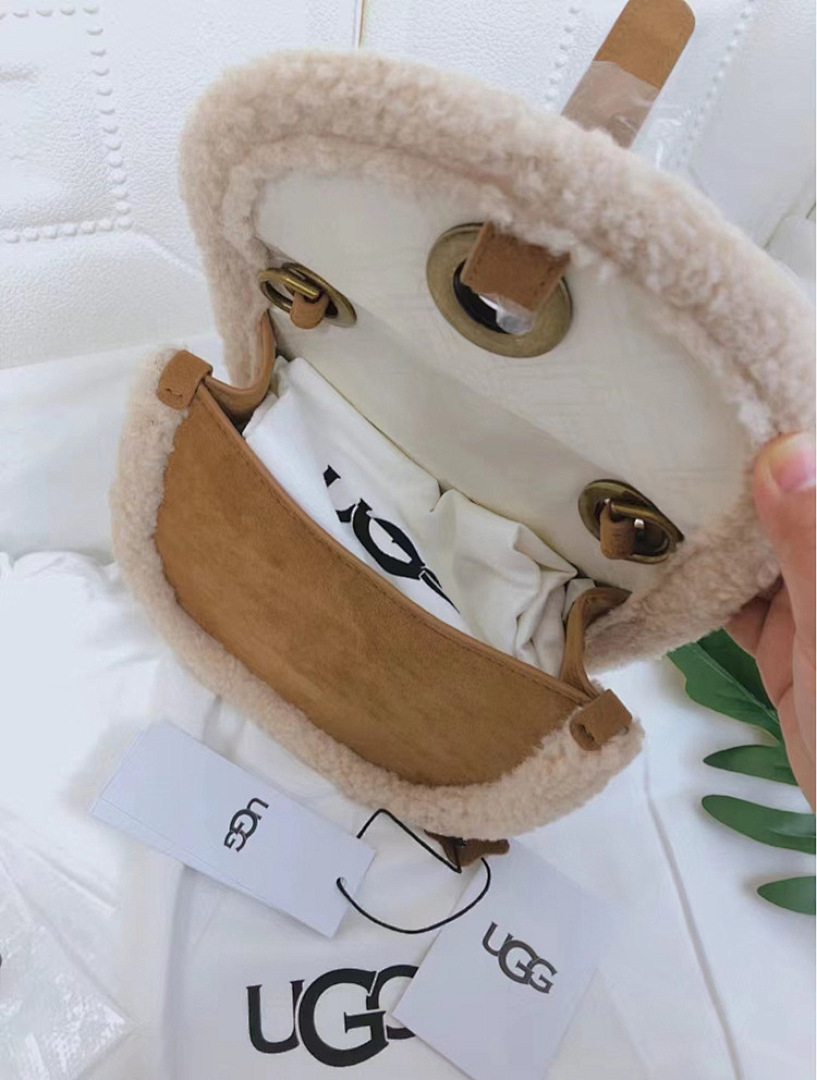 UGG Heritage Crossbody · WU29833 — תמונה 20