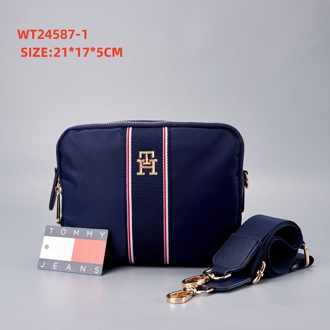 Tommy Hilfiger Popette Global Stripe Crossbody Camera · WT24587 — תמונה 18