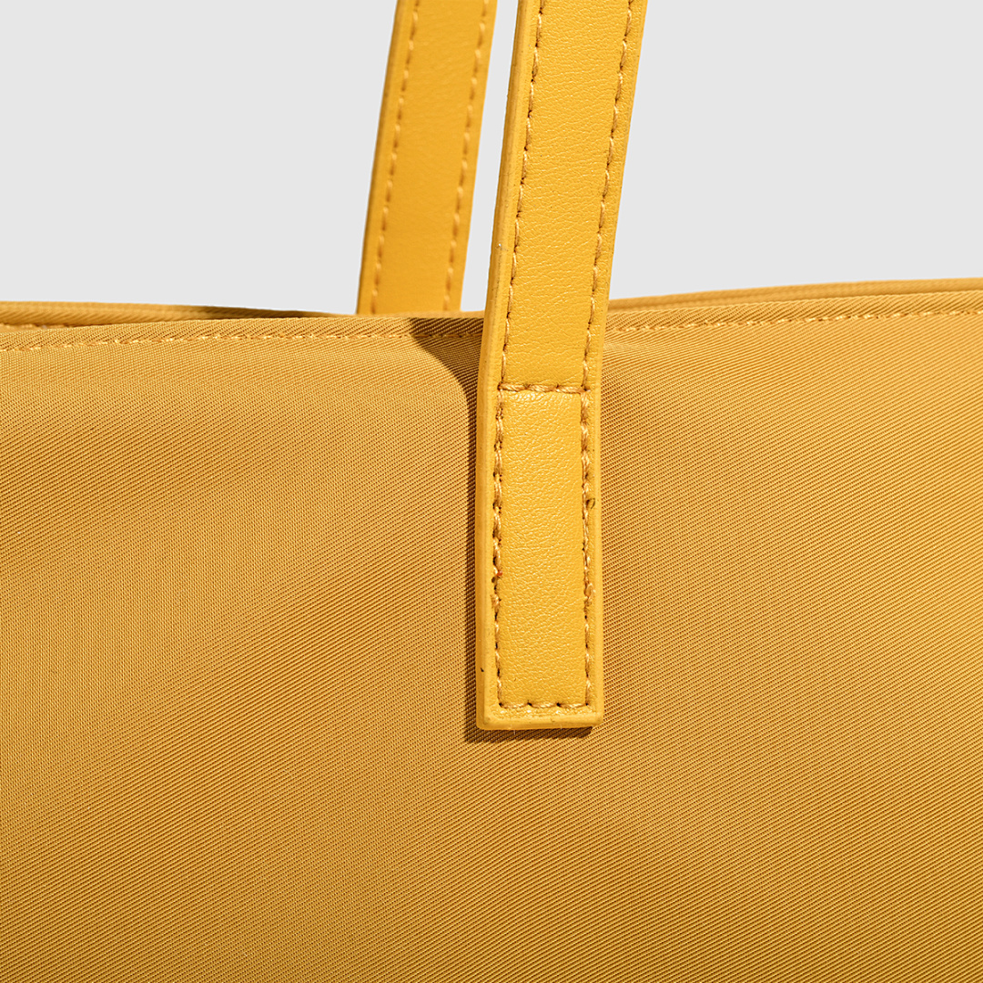 Alo Iconic Studio Tote · WA8134 — תמונה 17