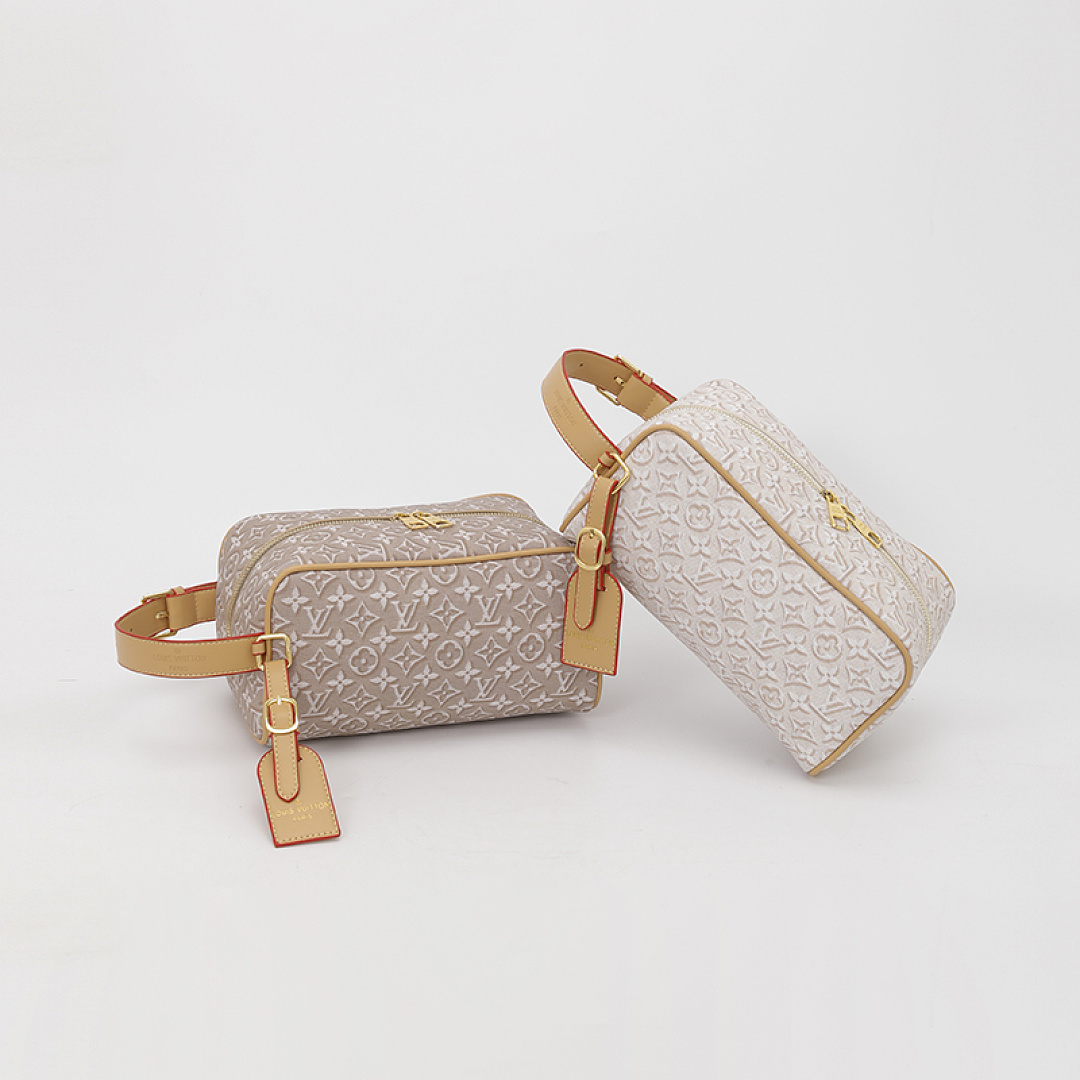 Louis Vuitton Pochette Cosmétique PM · EL6668 — תמונה 45