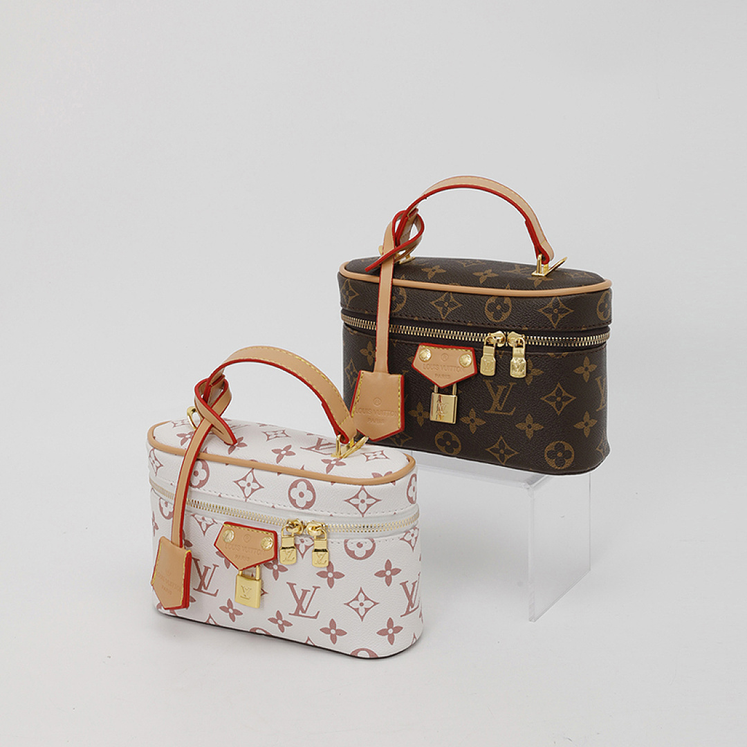 Louis Vuitton Micro Vanity Case · EL6676 — תמונה 46