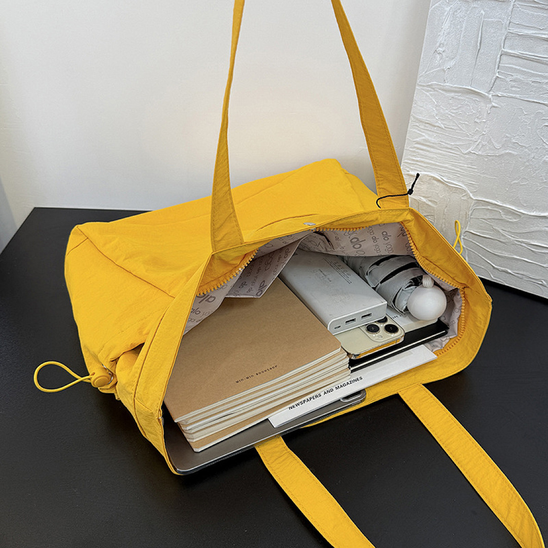 Alo Aura Universal Tote · WA57416 — תמונה 13
