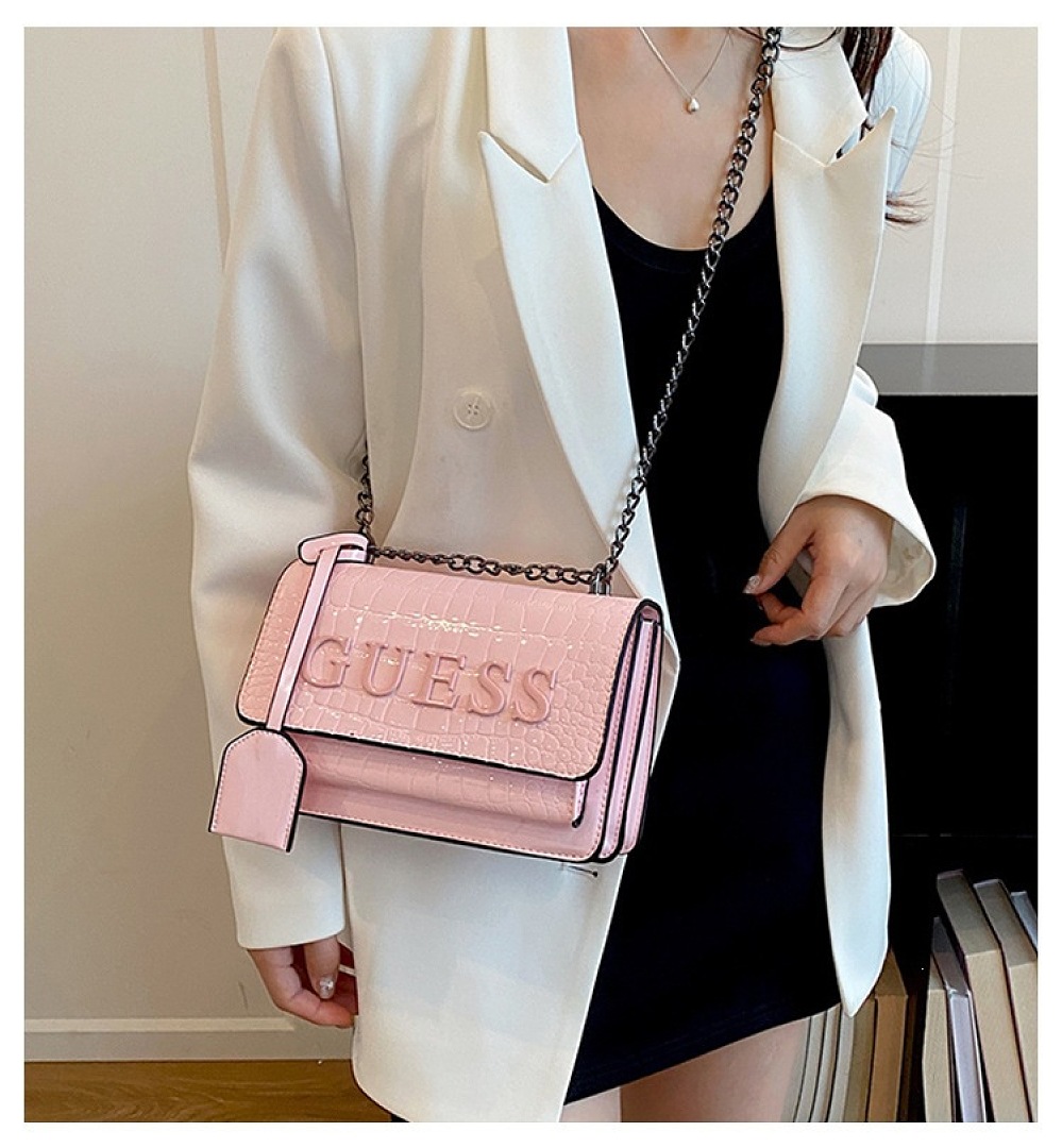 Guess Sestri · WG84503 — תמונה 19