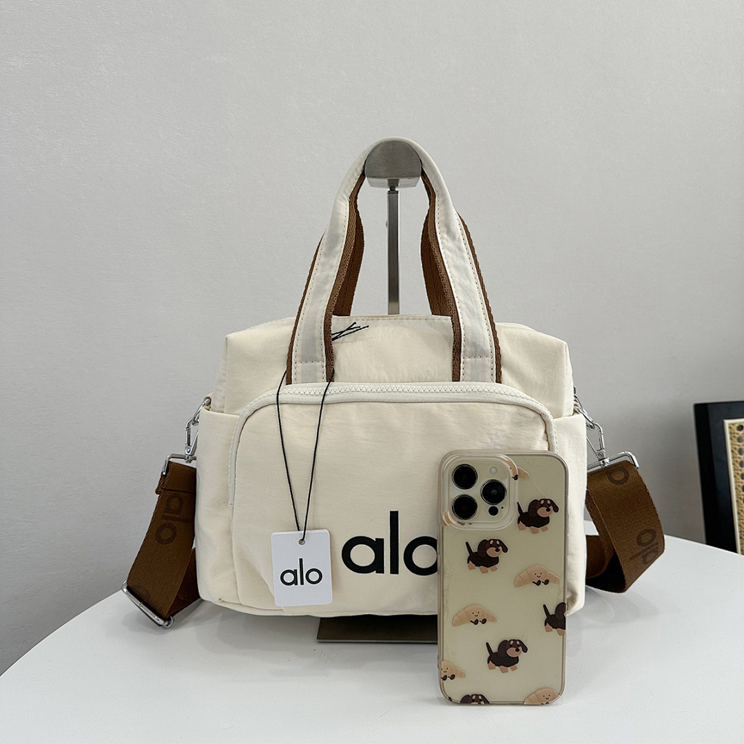 Alo Yoga Keep It Dry Fitness Bag · DA9184 — תמונה 11
