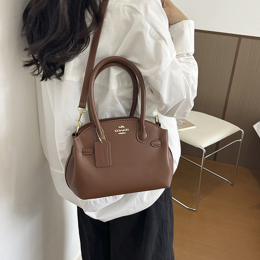 Coach Soft Empire Carryall 21 · EC6667 — תמונה 19
