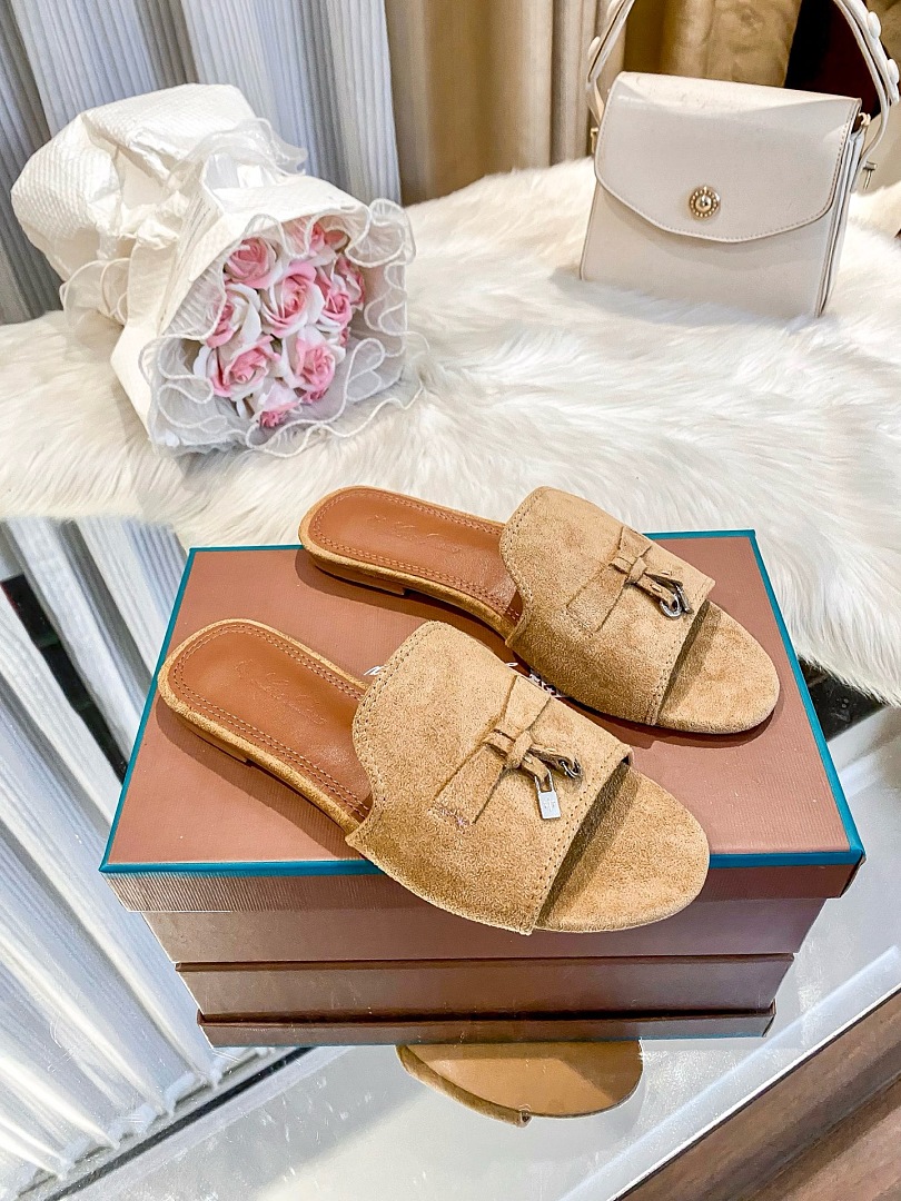 Loro Piana Summer Charms · WP95250 — תמונה 24