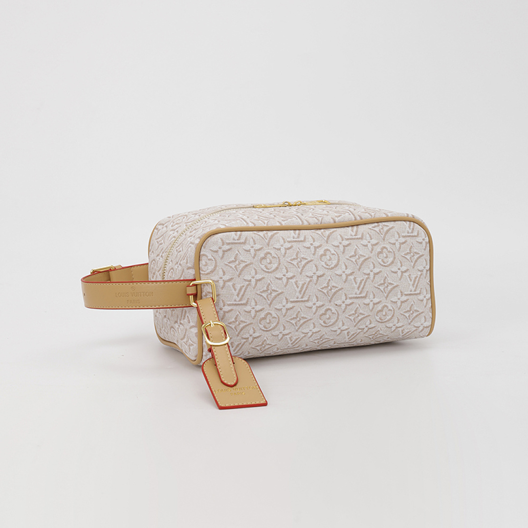 Louis Vuitton Pochette Cosmétique PM · EL6668 — תמונה 56