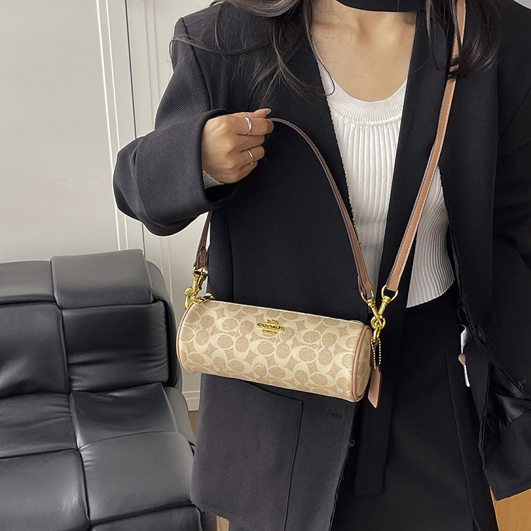 Coach Barrel Bag · EC66551 — תמונה 28