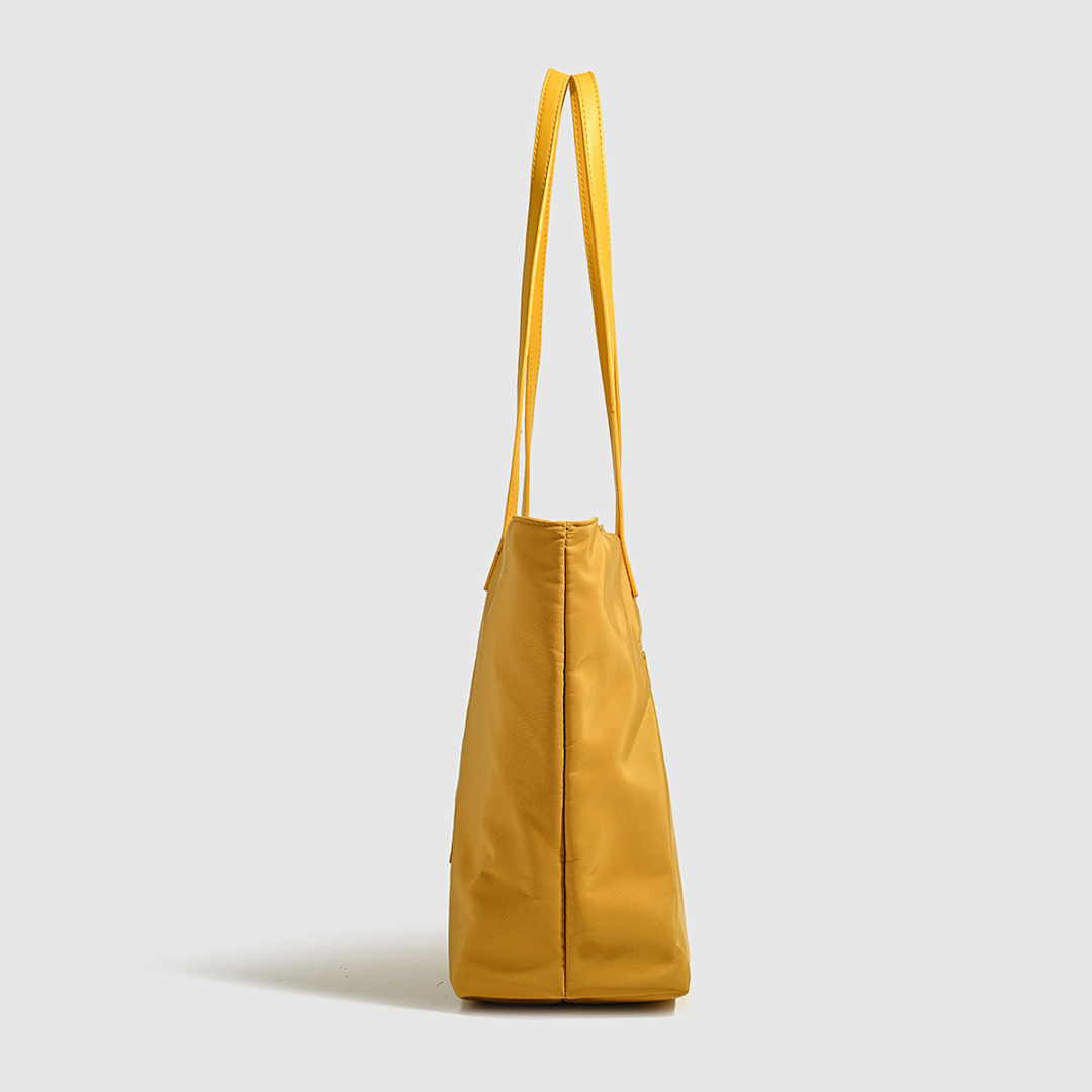 Alo Iconic Studio Tote · WA8134 — תמונה 20