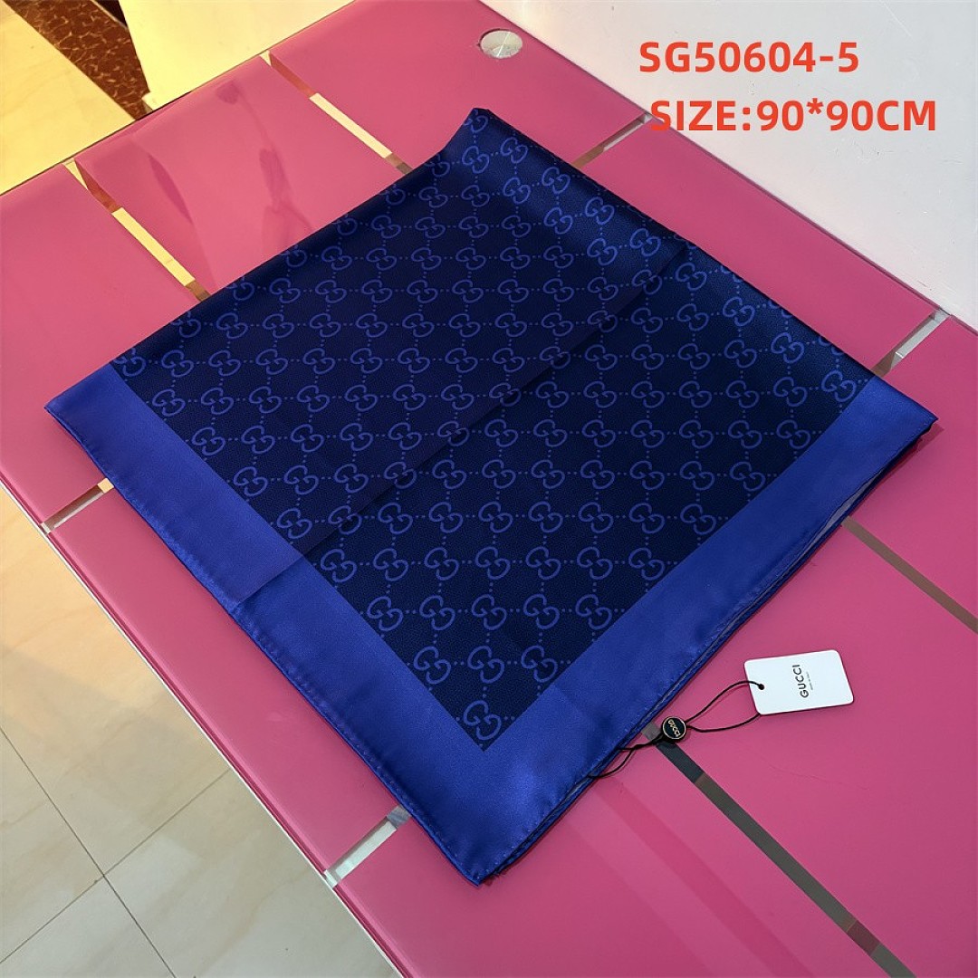 Gucci — מטפחת משי · SG50604 — תמונה 2