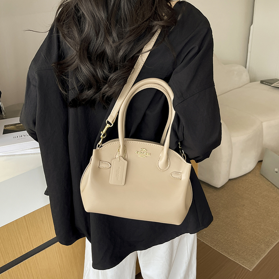 Coach Soft Empire Carryall 21 · EC6667 — תמונה 30
