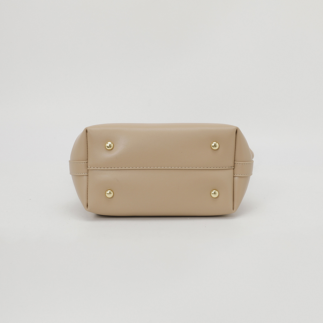 Coach Soft Empire Carryall 21 · EC6667 — תמונה 45