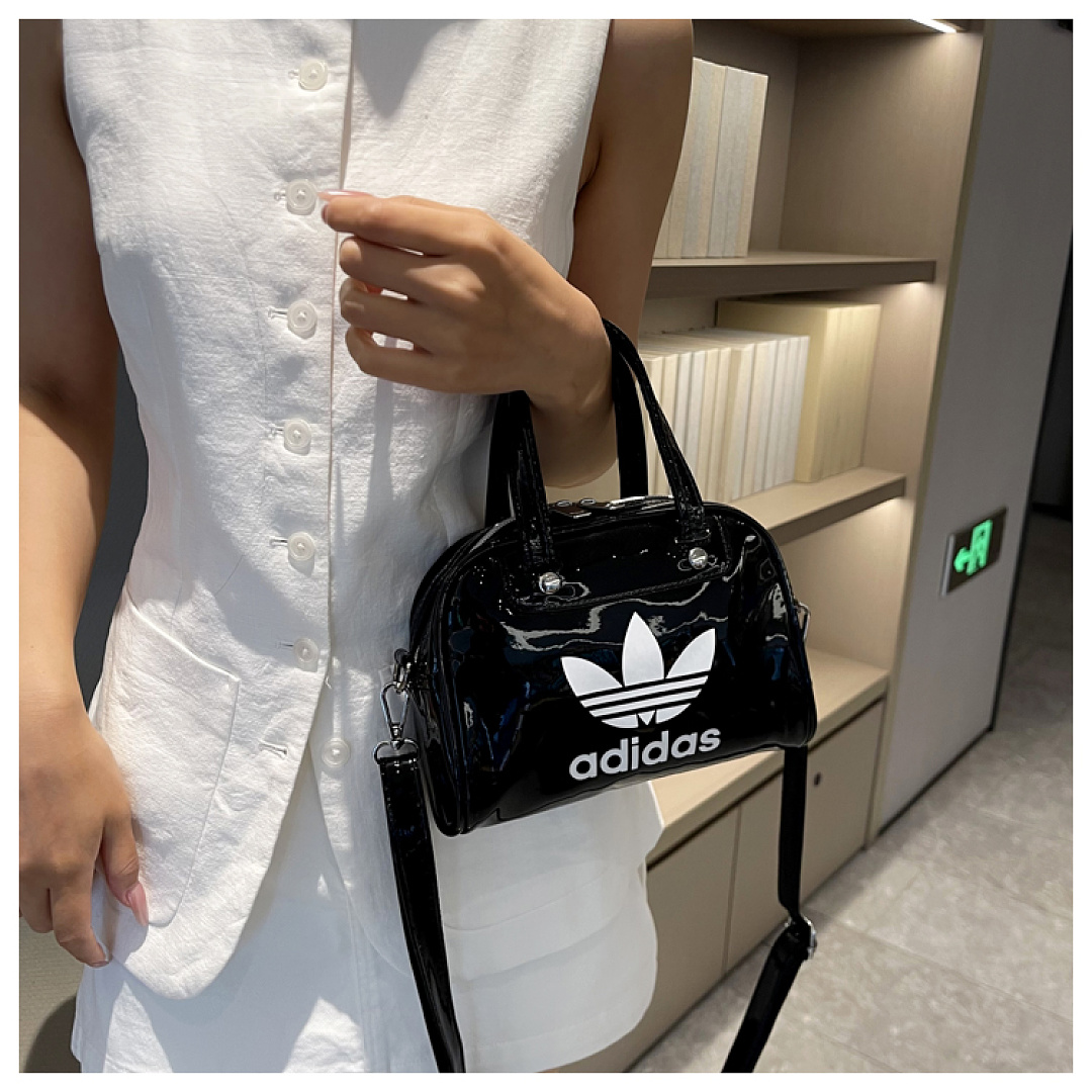 Adidas Adicolor Mini Bowling Bag · EA73628 — תמונה 22