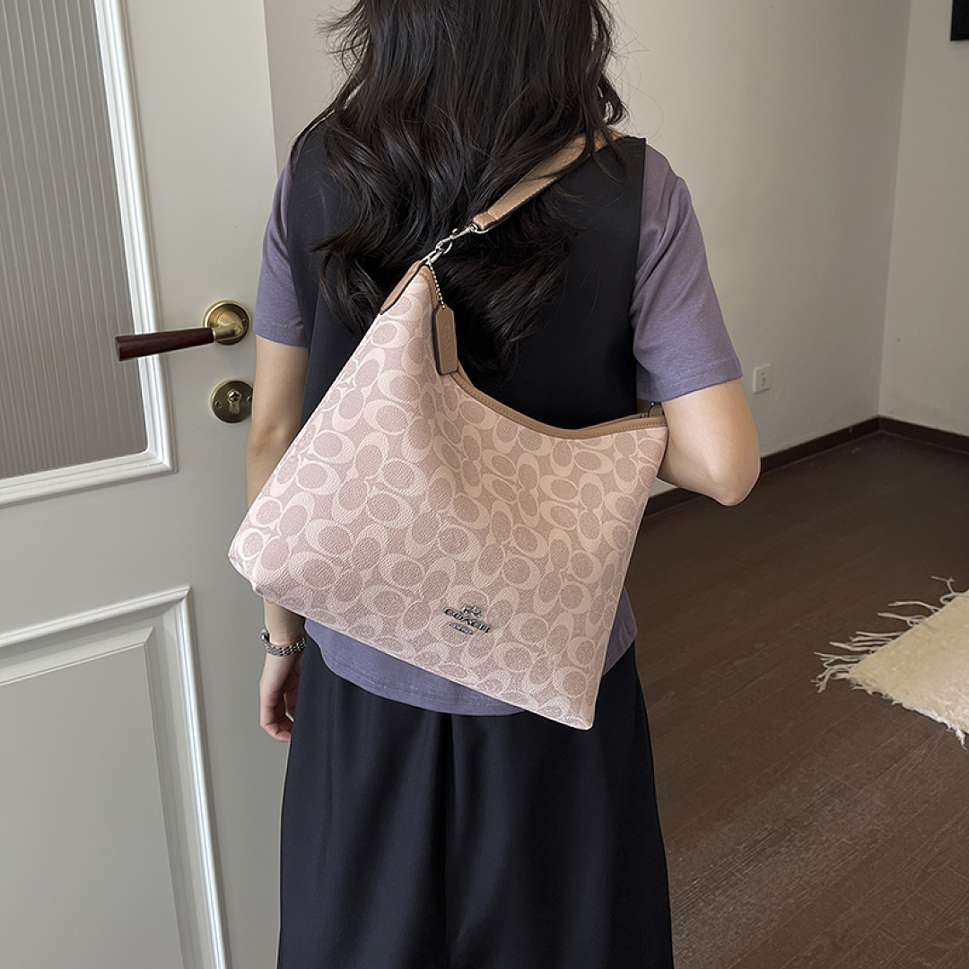 Coach Laurel Shoulder Bag · EC6651 — תמונה 12