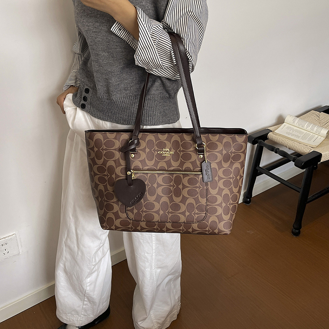 Coach Station Tote Bag · EC6672 — תמונה 27