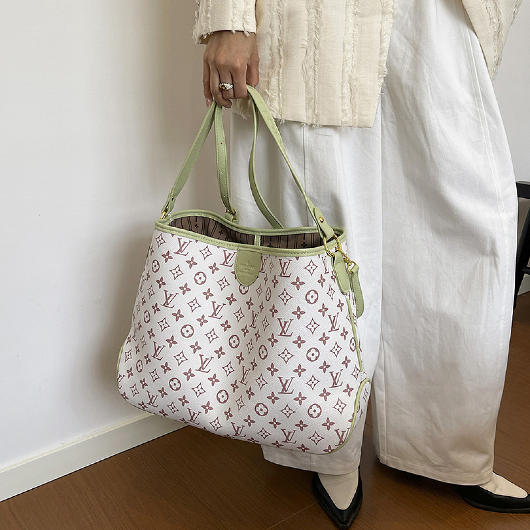 Louis Vuitton Delightful · EL6677 — תמונה 25