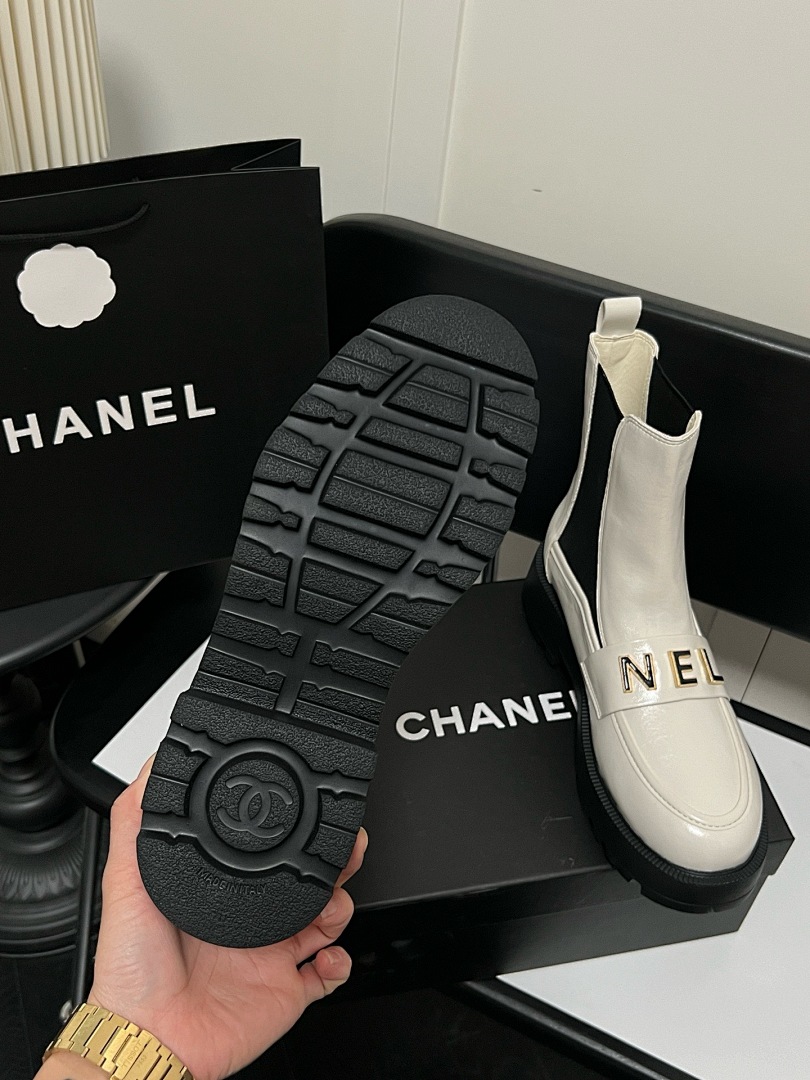 Chanel Cap Toe CC Ankle Boots · WC22862 — תמונה 13