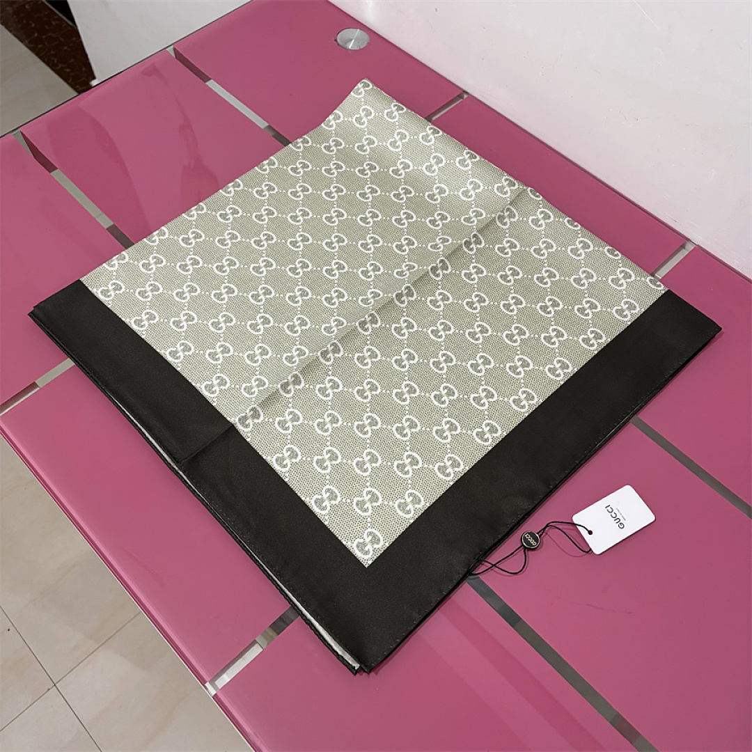 Gucci — מטפחת משי · SG50604 — תמונה 25