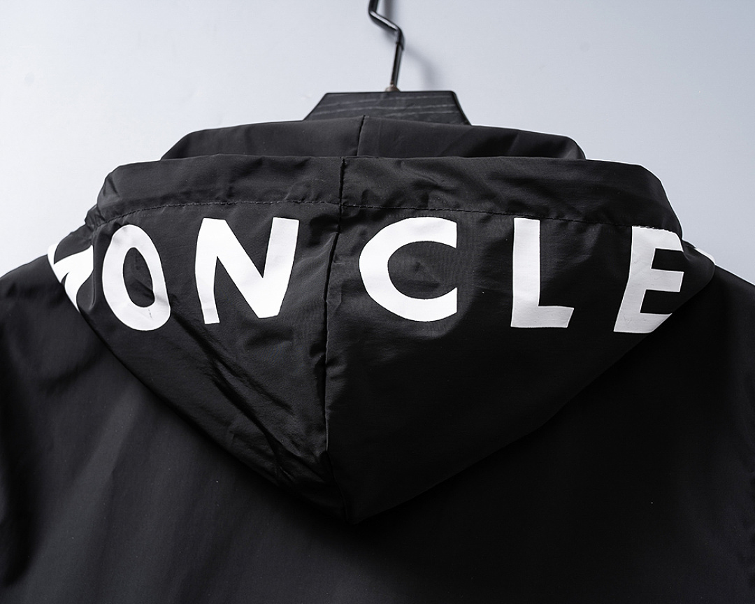 Moncler Etiache · PM30414 — תמונה 13
