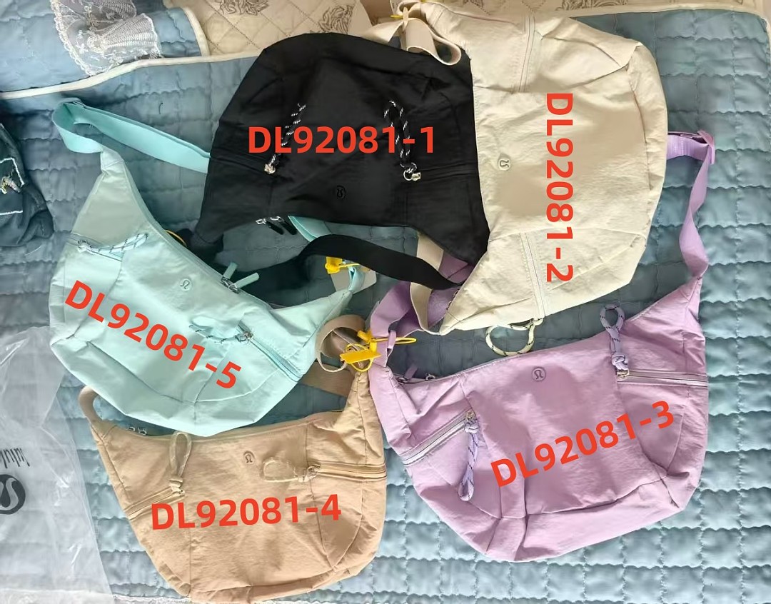 Lululemon Slouchy Sling Bag · DL92081 — תמונה 2