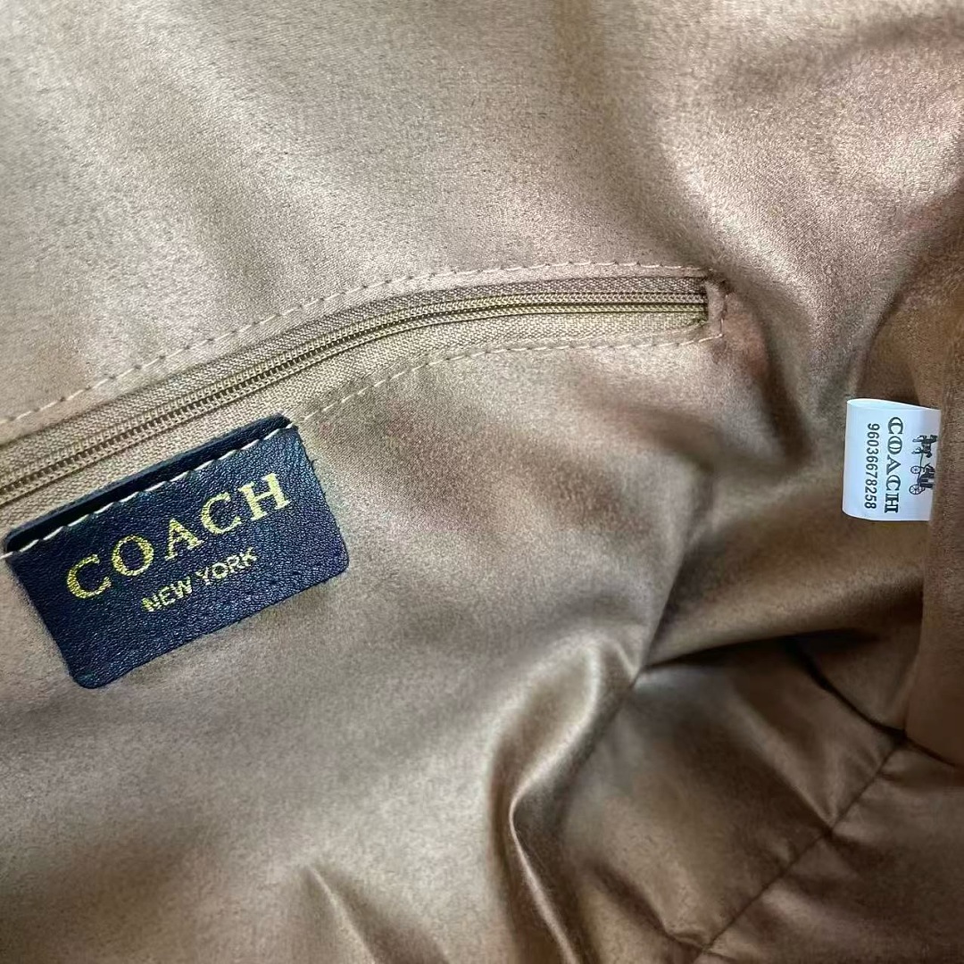 Coach Chelsea Shoulder Bag 30 · EC6656 — תמונה 8