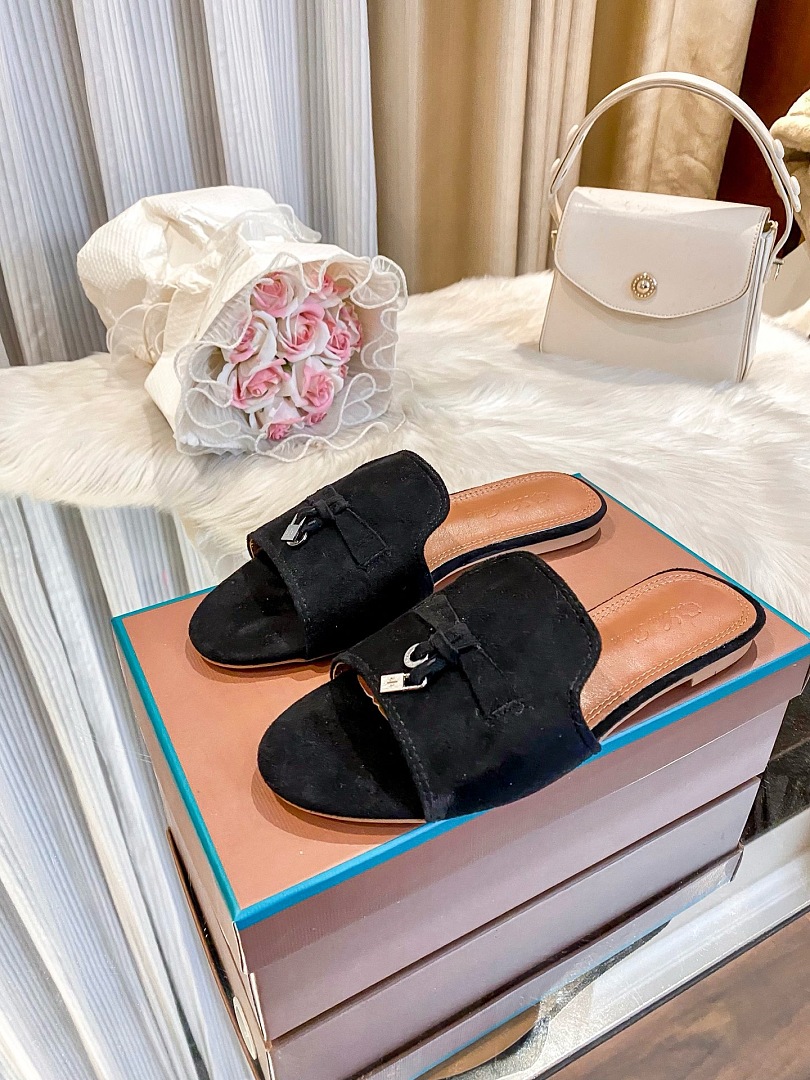 Loro Piana Summer Charms · WP95250 — תמונה 18