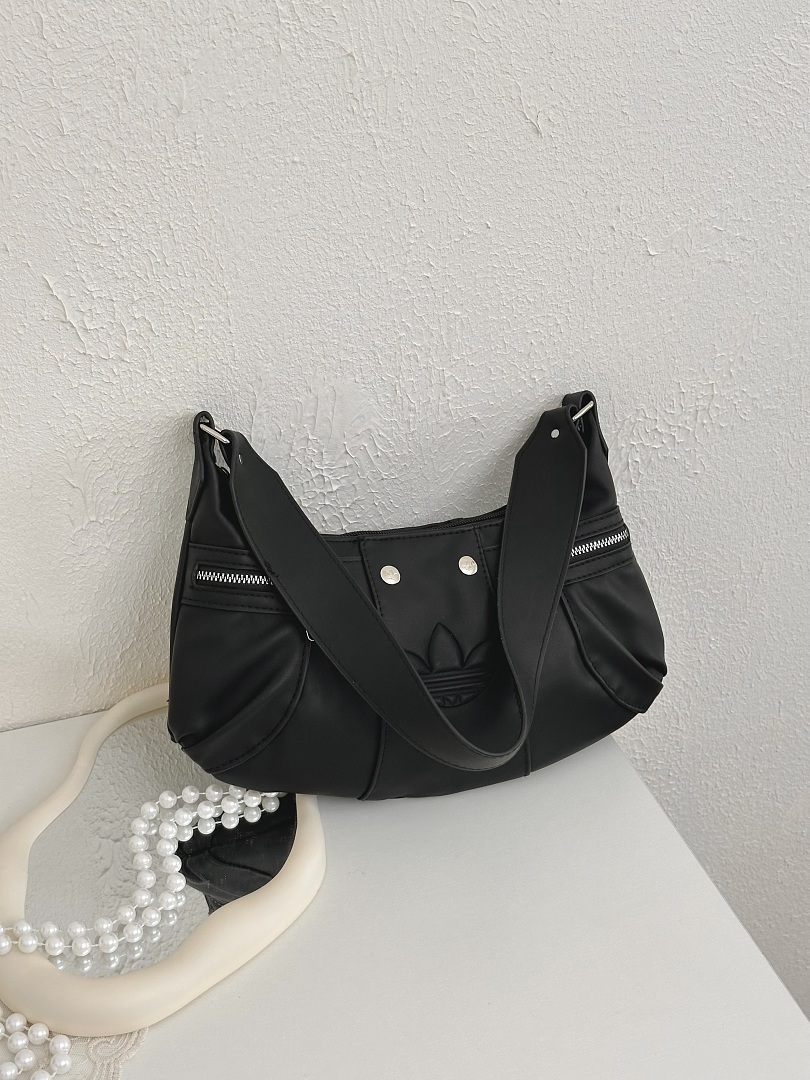 Adidas Originals Hobo PU Leather Bag · EA0750 — תמונה 21