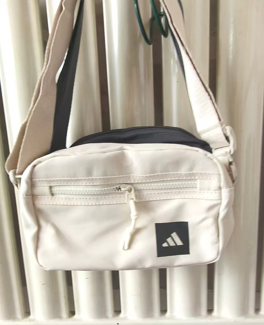 Adidas Rectangle 2.0 Crossbody Bag · EA2657 — תמונה 19