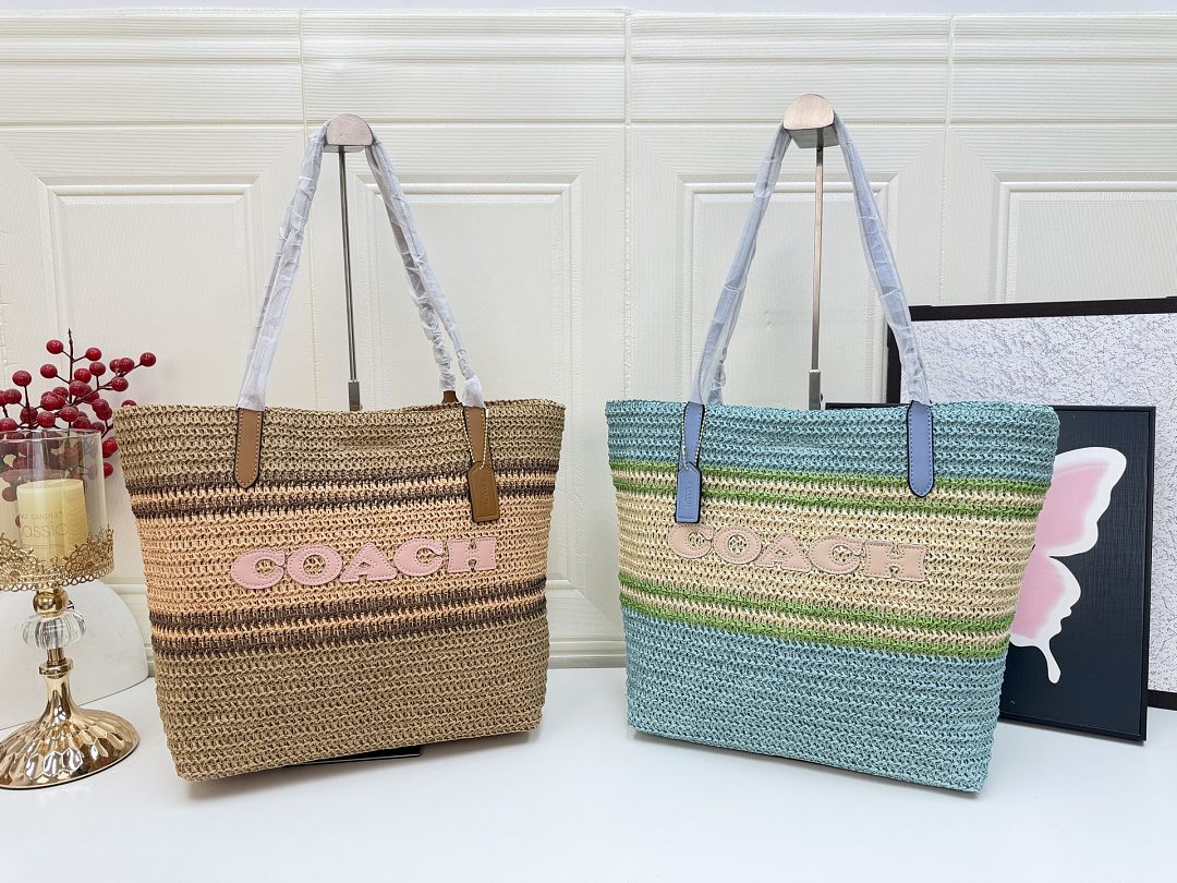 Coach City Tote · EC7010