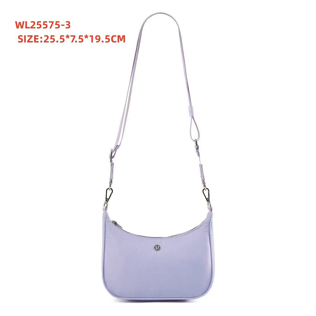Lululemon City Essentials Shoulder Bag · WL25575 — תמונה 10