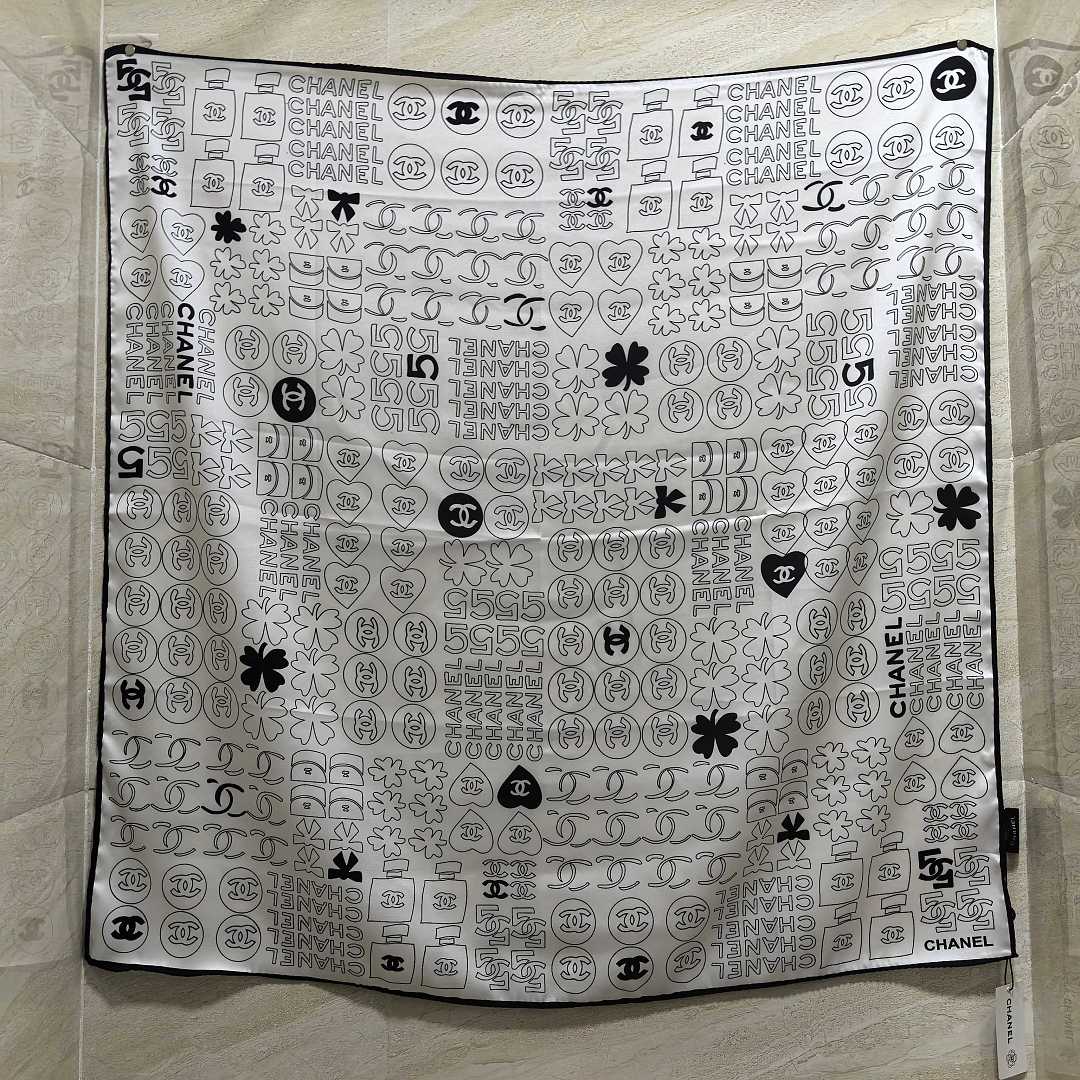 Chanel Silk CC Logo Bandeau Scarf · SC30750 — תמונה 7