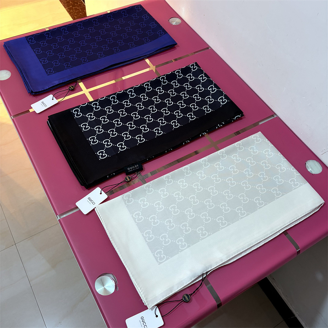 Gucci — מטפחת משי · SG50604 — תמונה 43