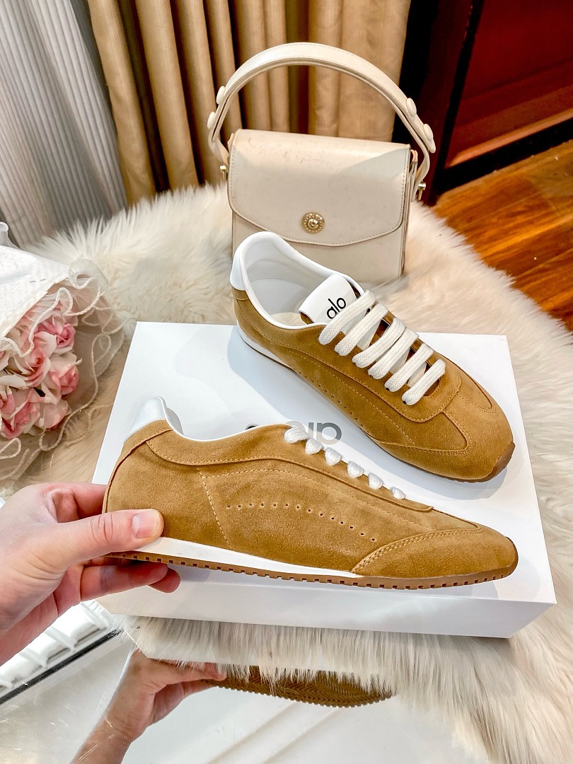 ALO Yoga Sunset Sneaker · WA45809 — תמונה 10