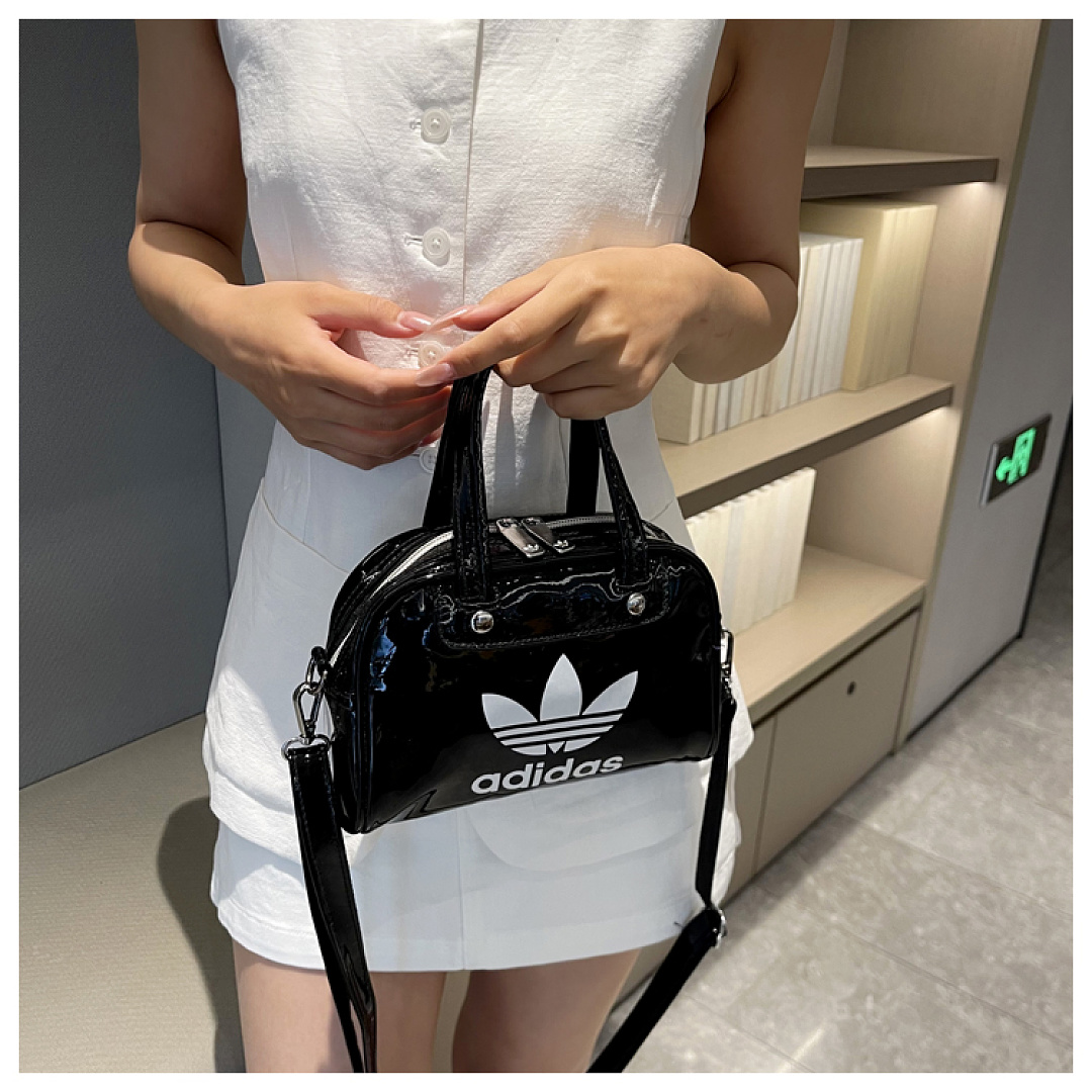 Adidas Adicolor Mini Bowling Bag · EA73628 — תמונה 20