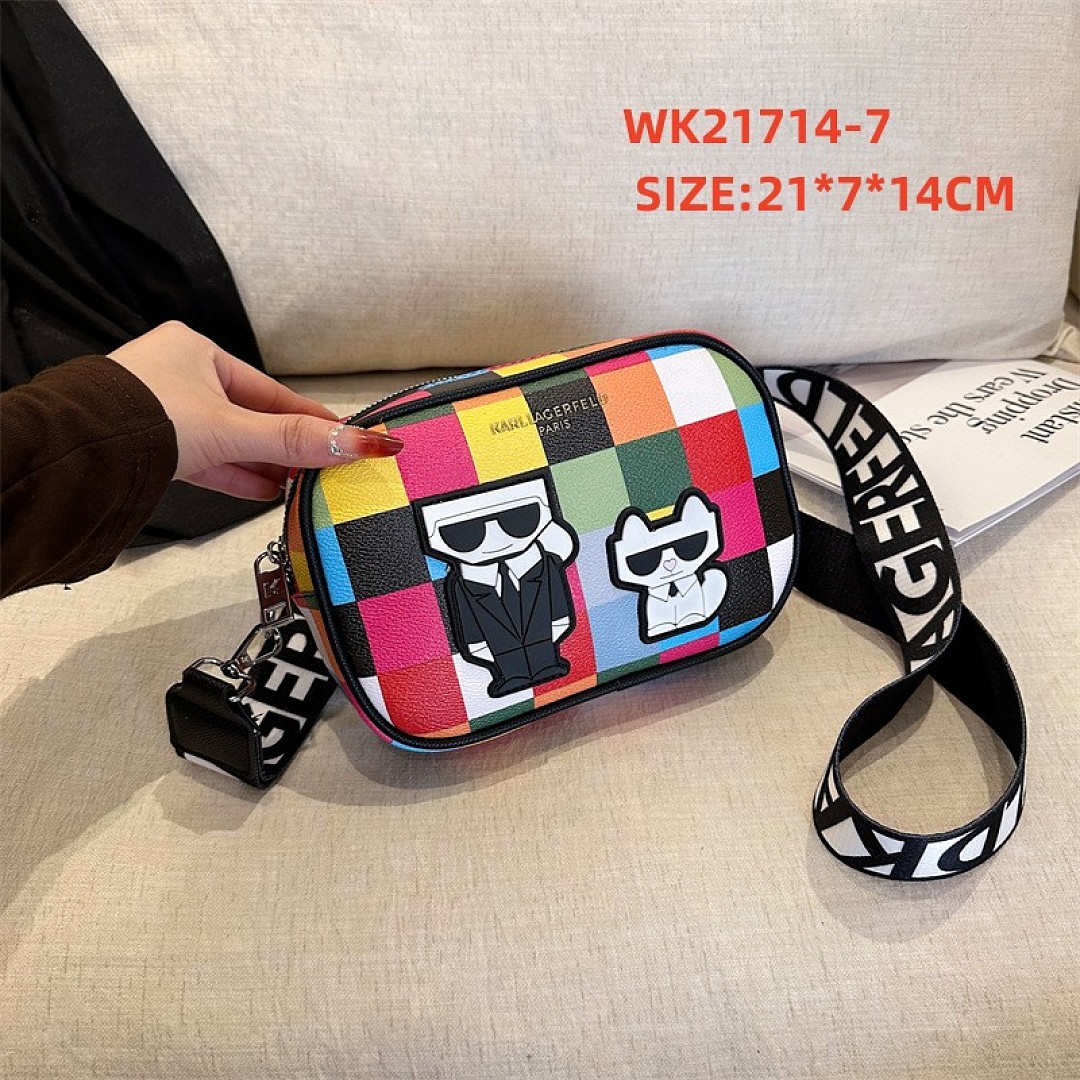 Karl Lagerfeld Paris Maybelle Camera Crossbody · WK21714 — תמונה 5