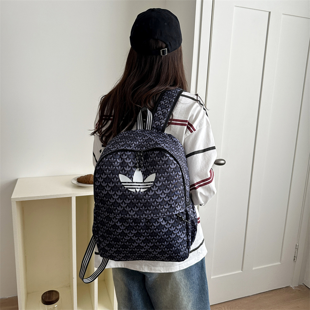 Adidas Adicolor Classic Backpack · EA0820 — תמונה 32