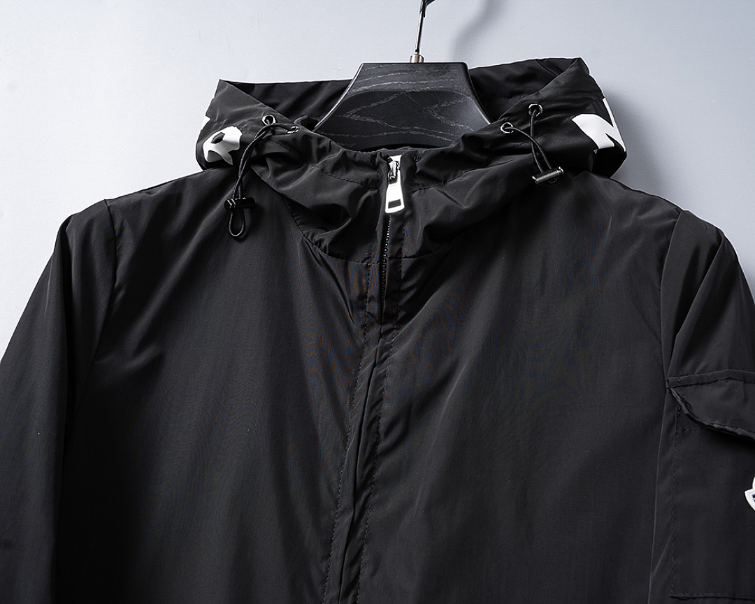 Moncler Etiache · PM30414 — תמונה 16
