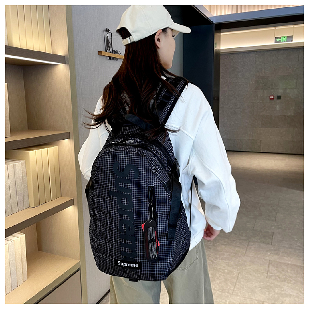 Supreme Backpack Woodland Camo · ES08739 — תמונה 17