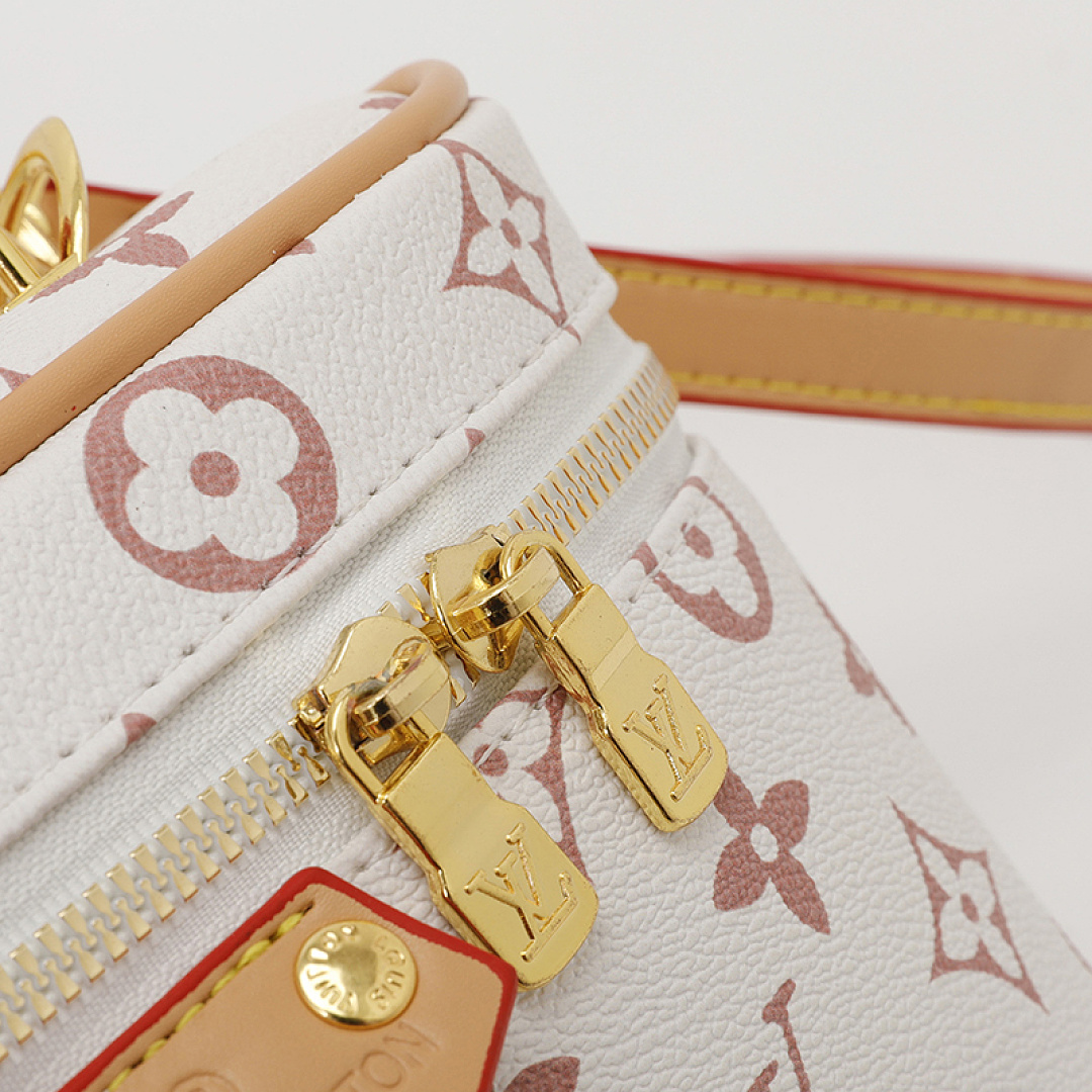 Louis Vuitton Micro Vanity Case · EL6676 — תמונה 38