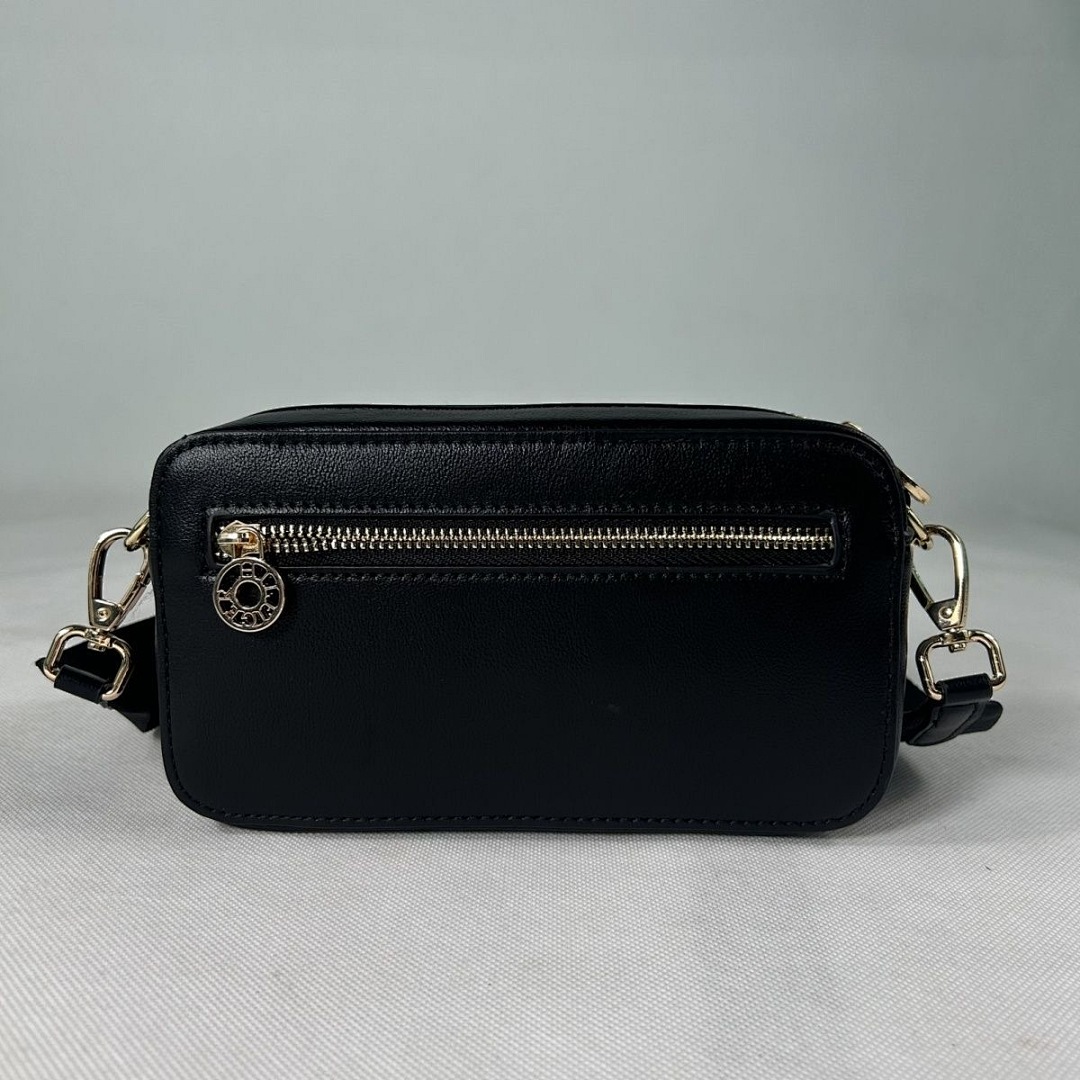 Tommy Hilfiger Monogram Pebbled Crossbody Bag · WT35870 — תמונה 8
