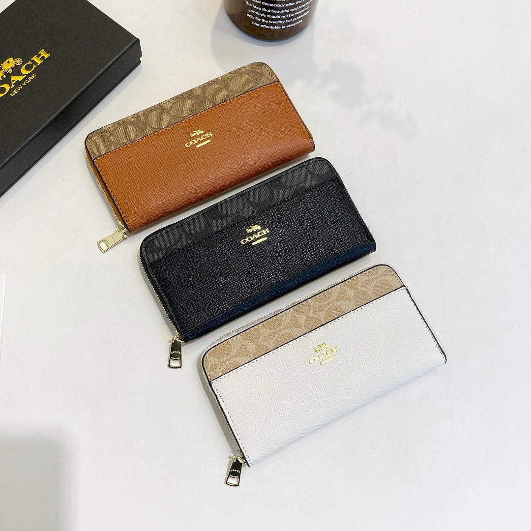 Coach Accordion Zip Wallet · EC0327 — תמונה 12